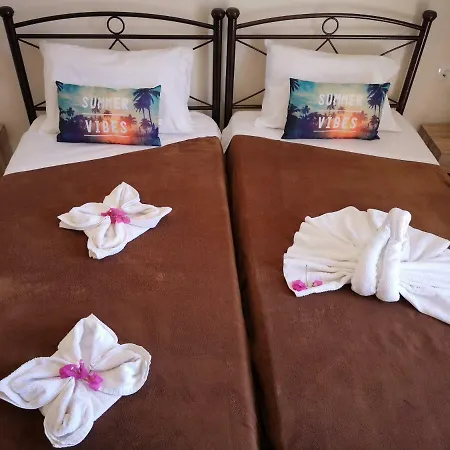 Alexis Armeno Apartament Marathias