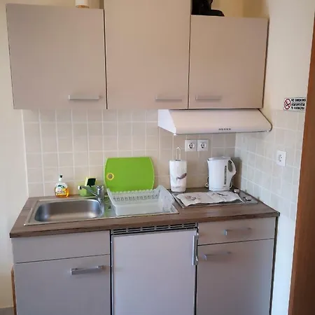 Alexis Armeno Apartman *