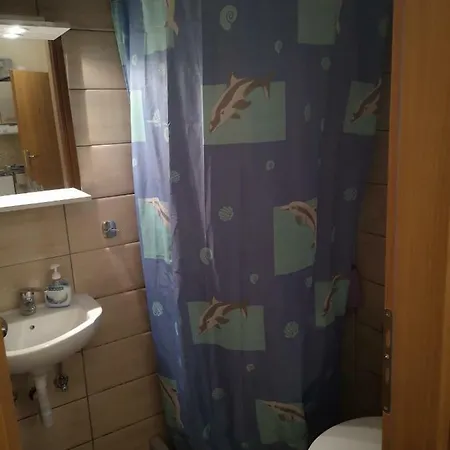 Apartament Alexis Armeno *