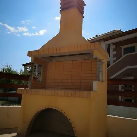 Apartmán Alexis Armeno *