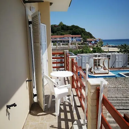 Apartment Alexis Armeno Marathias